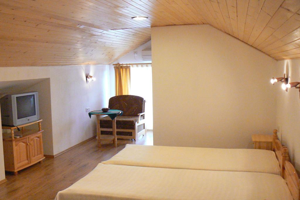 Guest House Stara Planina Kalofer Bilik gambar